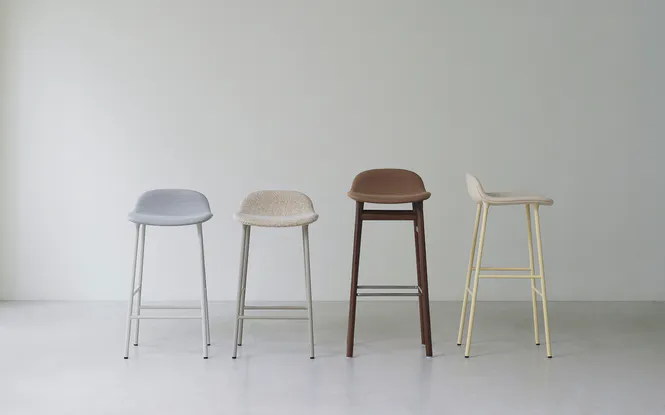 Hovedbilde Form Barstool 65 cm Walnut Full Upholstery