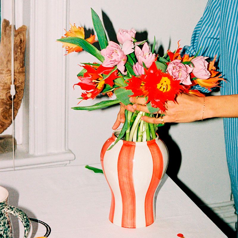 Sobremesa Stripe Vase Small Red