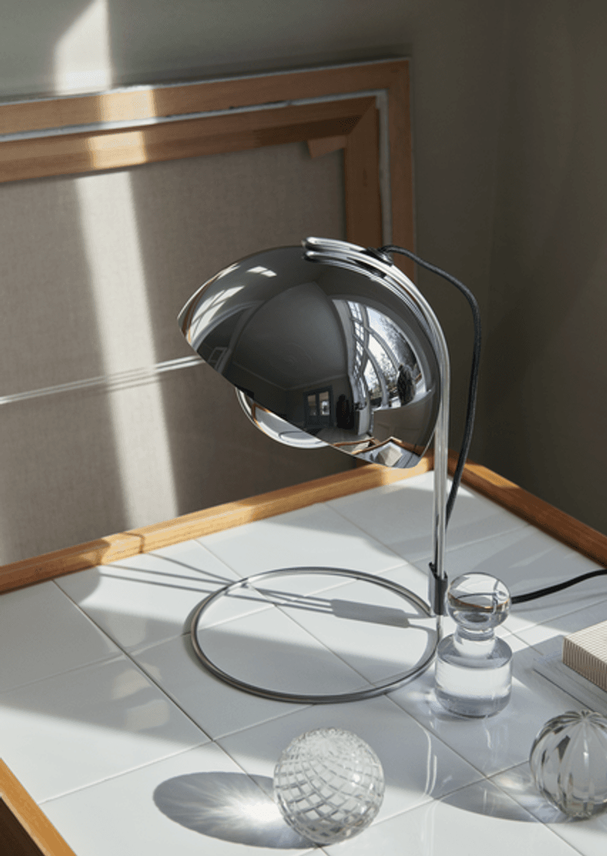 Flowerpot VP4 Verner Panton 1968 Table Lamp