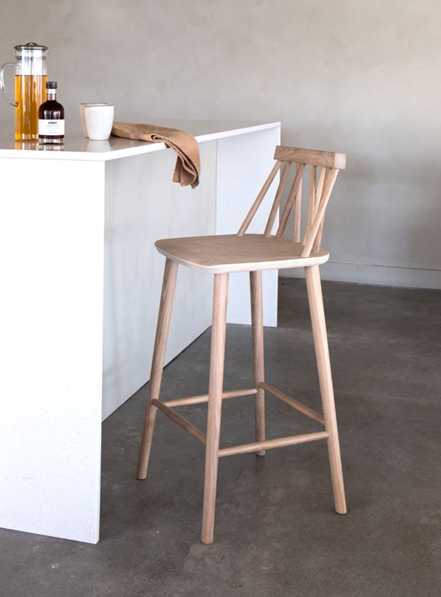 Non 65 bar chair