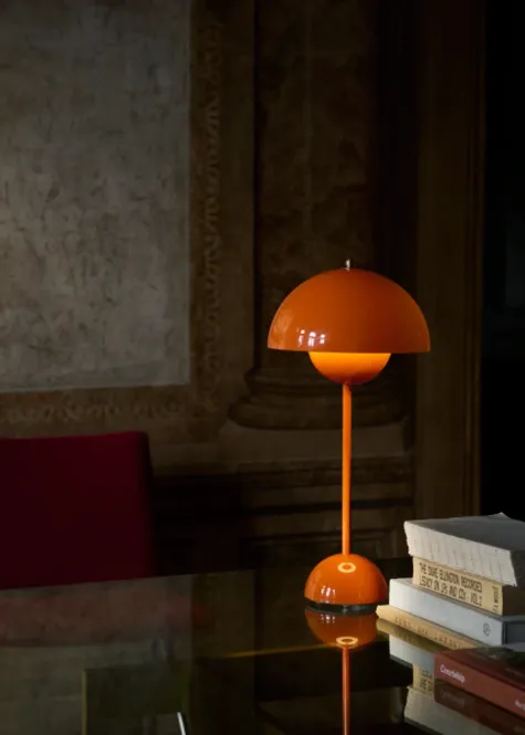 Hovedbilde Flowerpot VP3 Verner Panton 1968 Table lamp