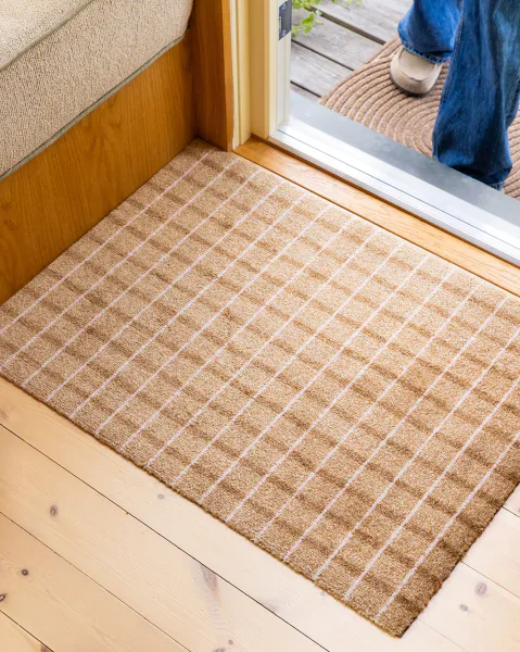 Hovedbilde Grid Chocolate Strawberry dørmatte