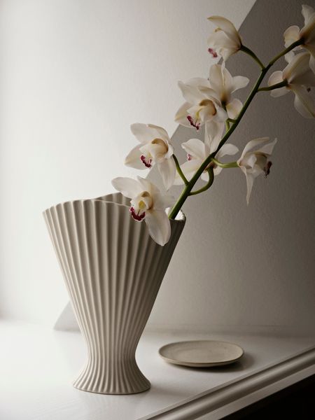 Hovedbilde Fountain Vase - H30 - Off-white