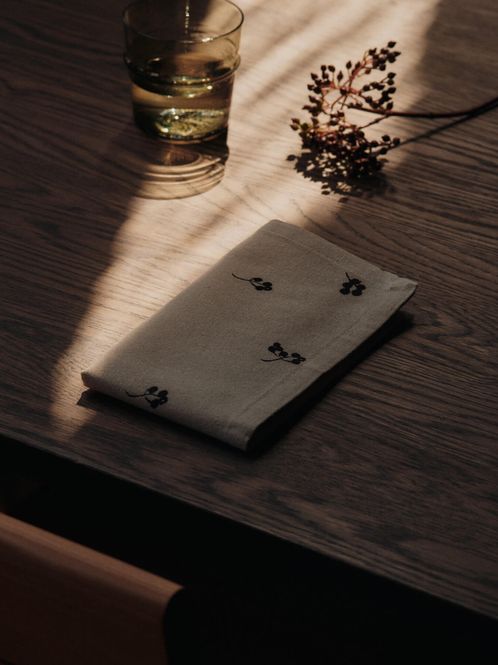 Hovedbilde Baies Napkins - Set of 4 - Natural/Dark Chocolate