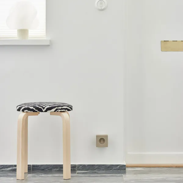 Hovedbilde Square 2 - USB-C Grenuttak