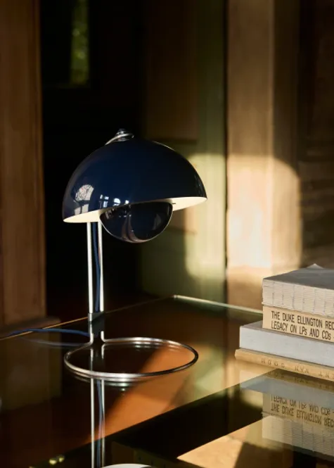 Hovedbilde Flowerpot VP4 Verner Panton 1968 Table Lamp