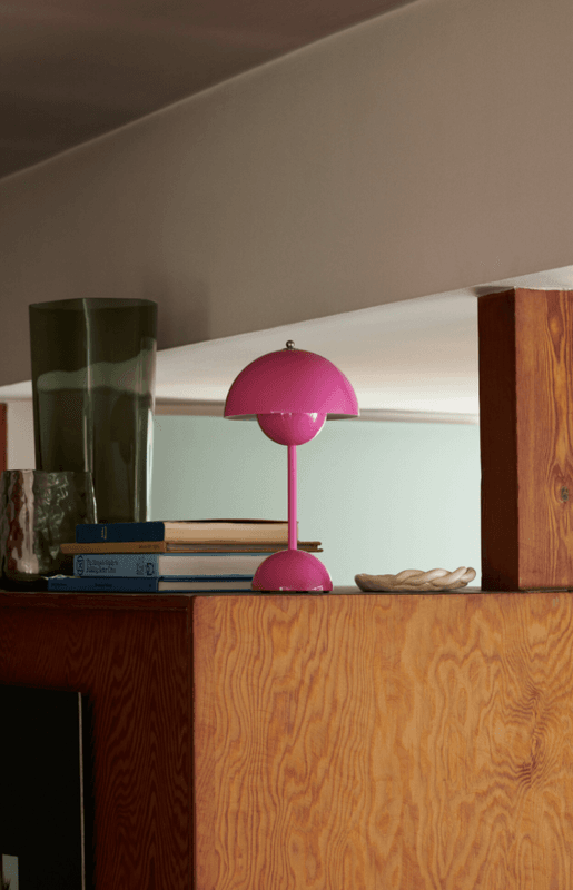 Flowerpot VP9 Verner Panton 1968 Portable lamp
